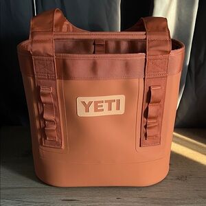 YETI High Desert Clay